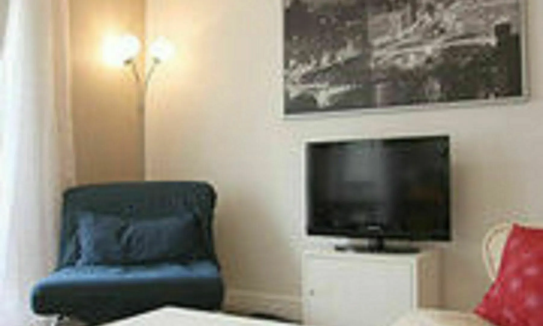 Hotel Centre - At 2*